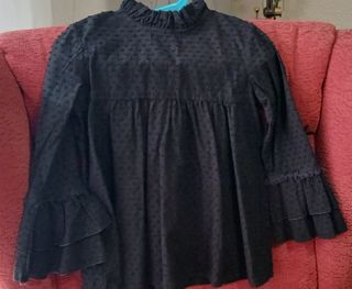 Blusa niña entretiempo manga volantes