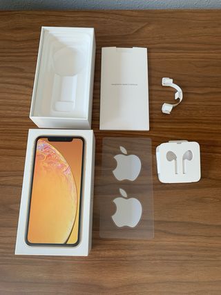Caja iPhone XR