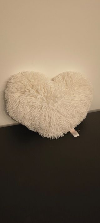 Cuscino a forma di cuore Primark