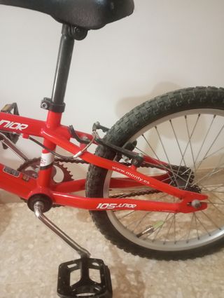 Bicicleta MTB Monty 105 Junior Roja y negra