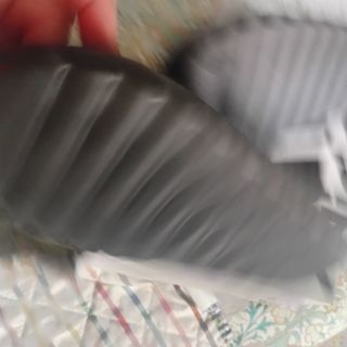 Chanclas de agua negras