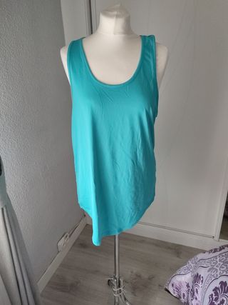 Camiseta tirantes microfibra deportiva