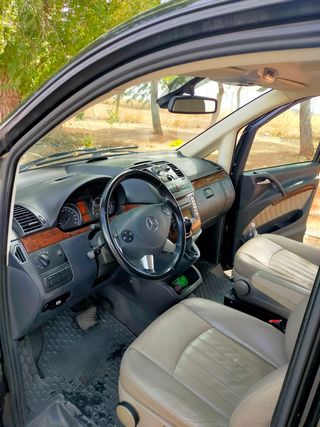 Mercedes-Benz Viano 2012