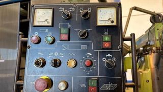 Fresadora Universal LAGUN FCM-200