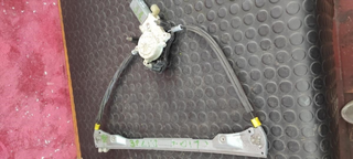 Motor elevalunas delantero izquierdo 82002098 (AG