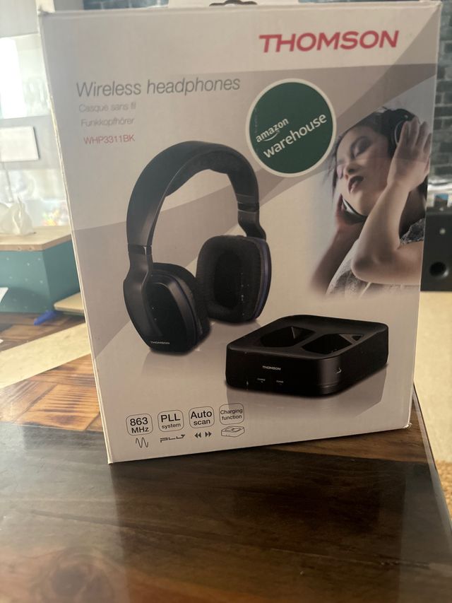 Auriculares inalámbricos Thomson WHP3311BK