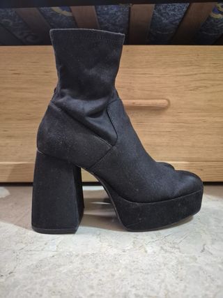 Botas negras de plataforma