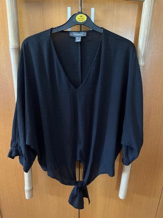 Blusa negra chifón Primark