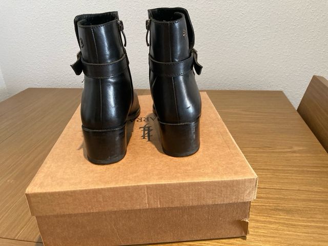 Botines piel negros talla 38 tacón bloque