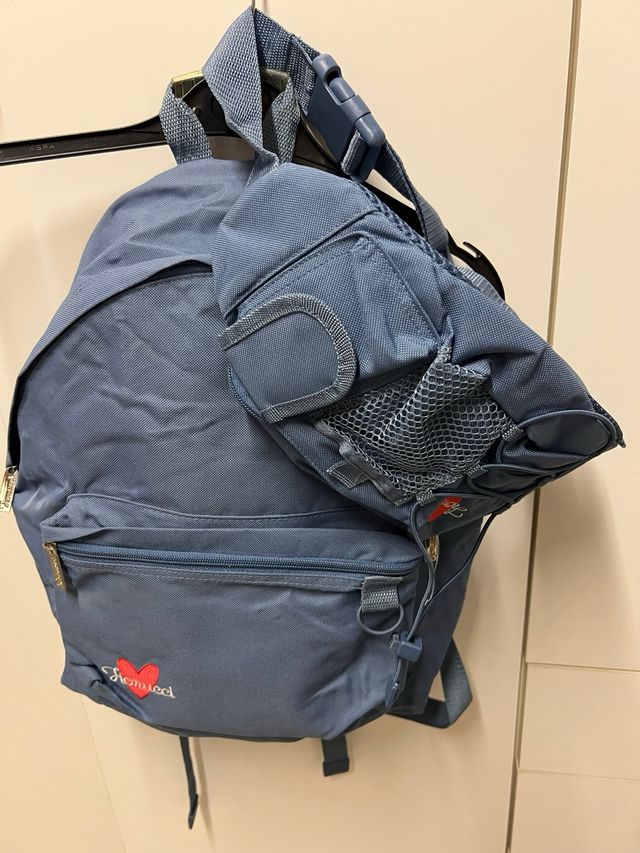 Zainetto azzurro Fiorucci e marsupio stesso colore