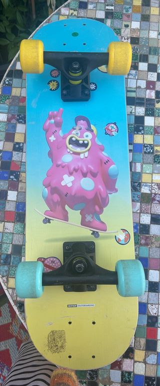Tabla skate Oxelo Decathlon principiantes poco uso
