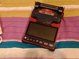 AFL 12S – Giuntatrice a fusione professionale con