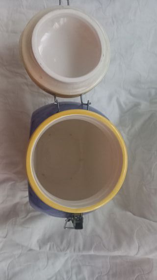 Barattolo decorato con coperchio