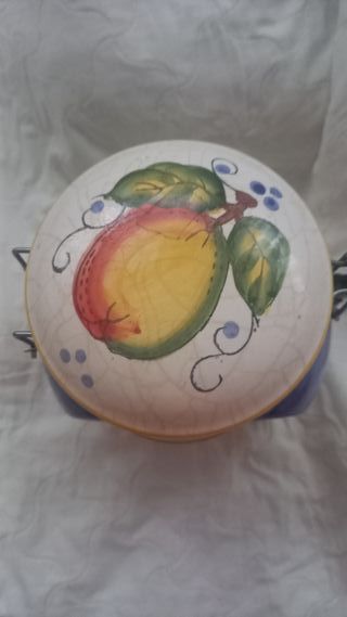 Barattolo decorato con coperchio