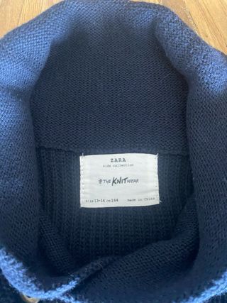 Jersey azul marino con cuello talla 13-14