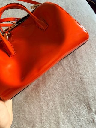 Bolso Bimba y Lola Naranja Charol