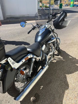 Suzuki Intruder 250 cc