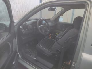 Land Rover Freelander 2004