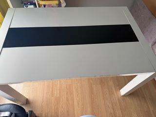 Conjunto de 4 sillas de comedor blancas+ Mesa 