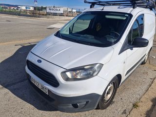 Ford Transit Courier 2015