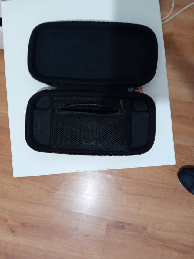 Estuche Nintendo Switch Negro