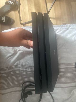 Consola PS4 Negra
