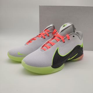 Nike LeBron 22 Moonlight Blancas (+TALLAS)