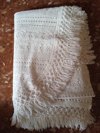 Colcha vintage blanca