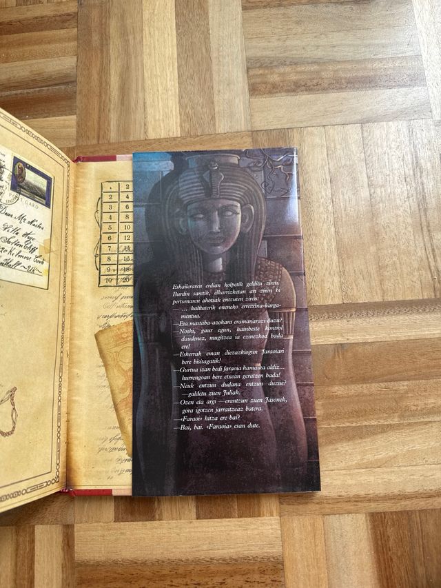 Ahaztutako Mapen Denda: Nº2