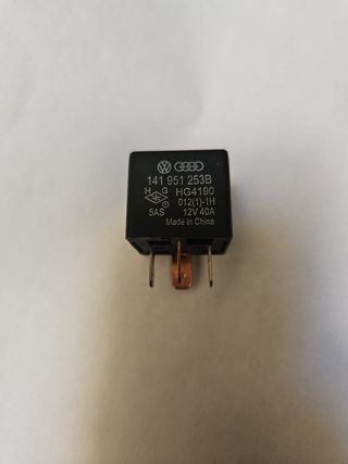 Relé 53 12V 40A VW 141 951 253B