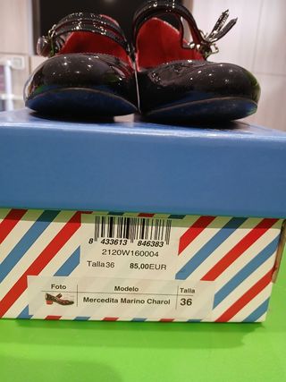 Zapatos charol negros y rojos T.36
