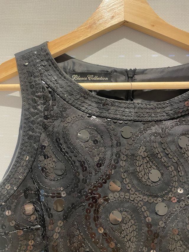 Vestido lentejuelas negro, marca Blanco