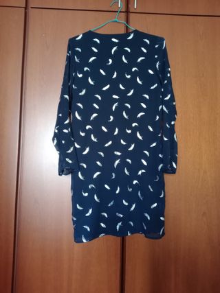 Vestido Vero Moda Azul y plateado, Estampado Pluma