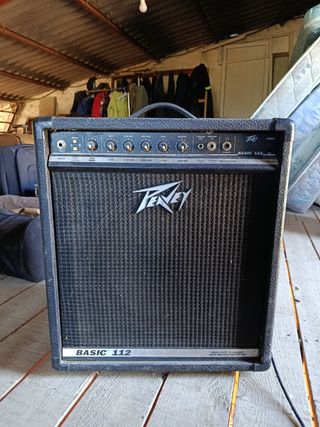 Amplificador Bajo Peavey BASIC 112