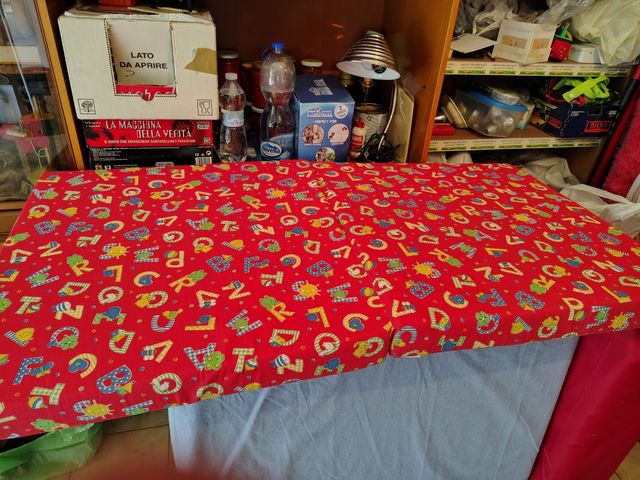 Lettino da campeggio con materasso