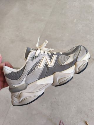 Zapatillas New Balance 9060 Talla 37.5