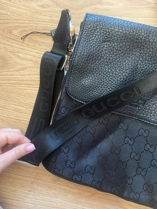 Bolso Negro