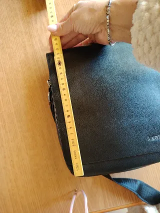 Borsello uomo Leathario nero