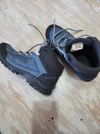 
Botas de montaña Decathlon mujer 