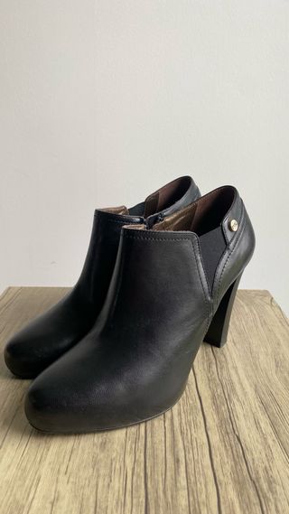 Stivaletti eleganti in pelle n. 37