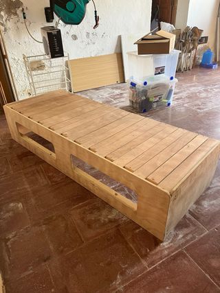 Mueble / somier para cama camper.

