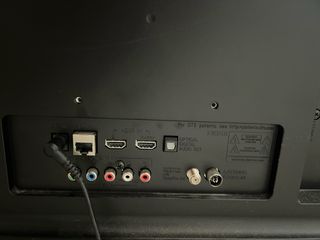 Smart TV LG 28" Negro (28TN515S-PZ) - ¡Impecable