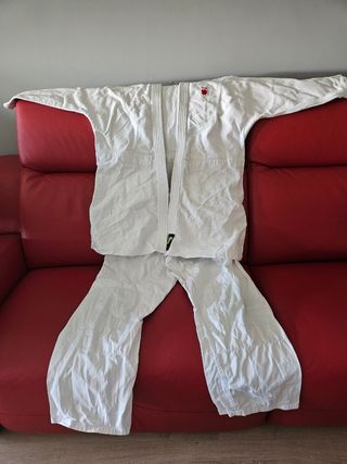 2 Kimonos yudo