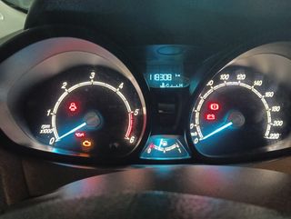 Ford Transit Courier 2017