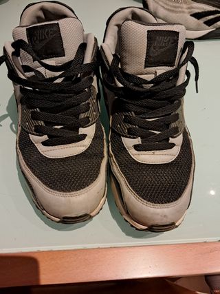 Zapatillas Nike Air Max Negras y Grises