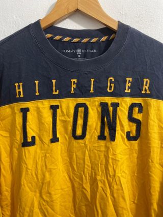 ¡¡OFERTA!! Talla M Camiseta Tommy Hilfiger Lions 