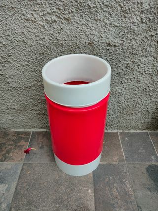 Portaombrelli vintage rosso e bianco