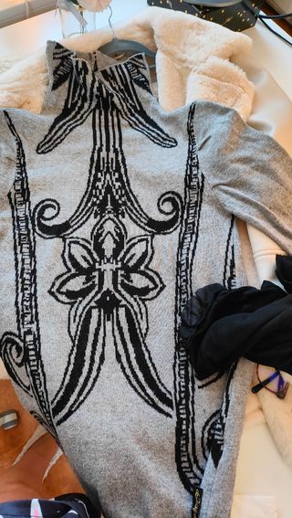 Jersey DESIGUAL mujer gris y negro
