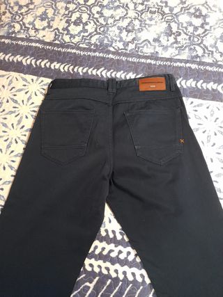 Pantalón azul Zara,talla 40.