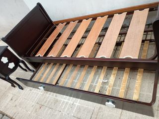 Cama nido 90x1.90 con mesita